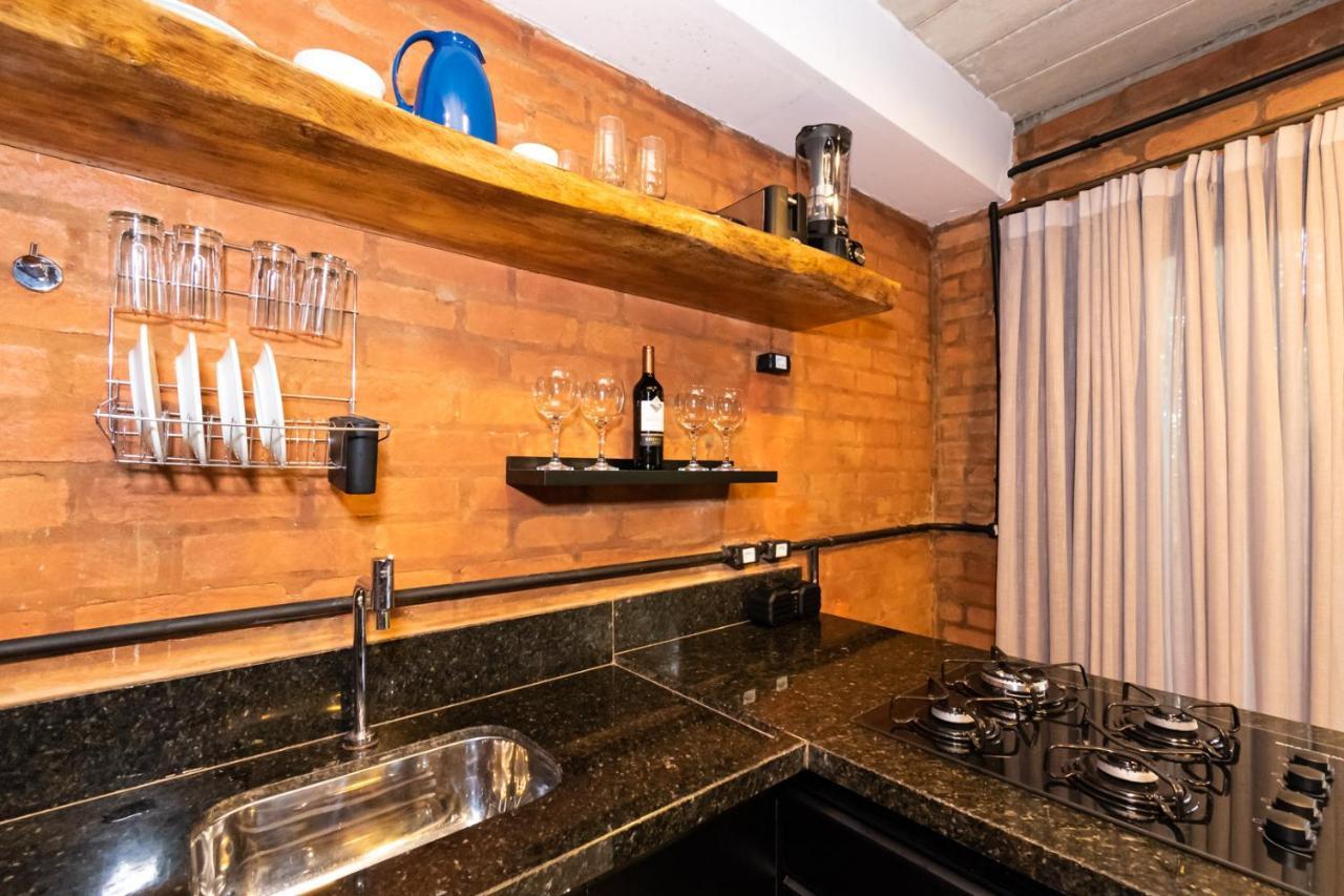 Lotus Loft 02: Refuge In The Middle Of Nature At Felix' Beach, 100Mbps Internet + Smart Tv, Full Kitchen And Barbecue Just 500 Meters From The Beach Apartment Ubatuba